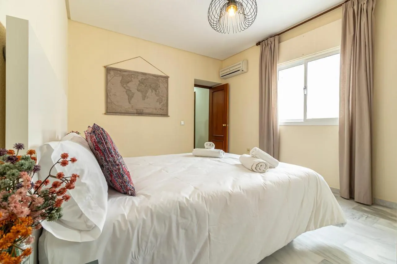 Allo Apartments Caballeros I Centro 2 Habitaciones Jerez de la Frontera Spanien